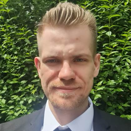Sven Smolka portrait